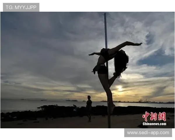 比基尼娱乐：不同国家比基尼文化的多样性与时尚演变